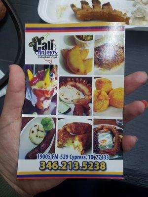 New food truck, amazing food!  Las empanadas estan deliciosas.