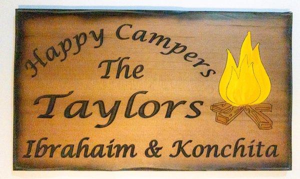 Wood Sign for campers, Happy Campers, Bonfire. Made in real wood, Cedar high quality wood.