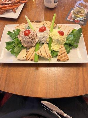 Lunch Trio Salad