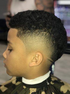 Burst fade done by Zeke Medina. #Getzeked