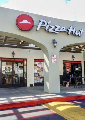 Pizza Hut