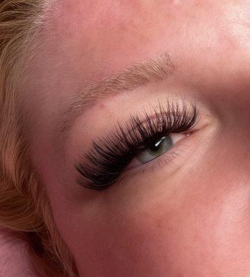 volume lashes