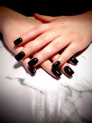 Nails 2 by Trini