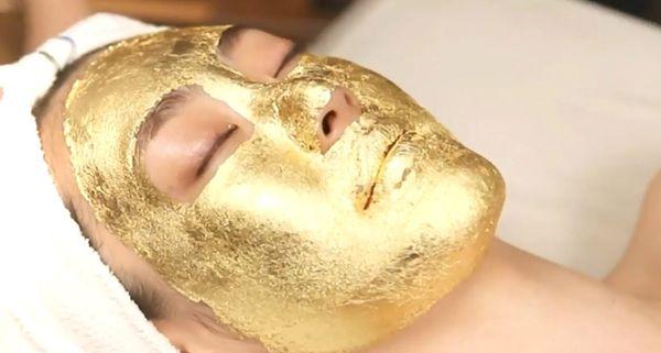 Gold anti aging facial