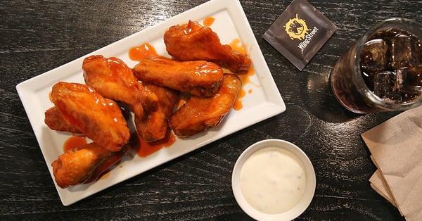 With 8 bold sauces and 2 dry rubs, WingStreet is the only place to get your wing fix