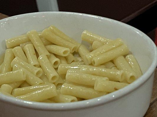 Plain pasta with butter (for a little guy)