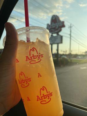 Peach Market Fresh Lemonade