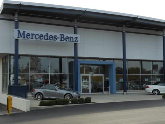 Our Mercedes Benz of Mansfield storefront