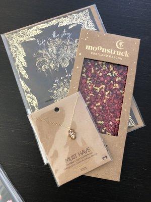 Stationary and local chocolates