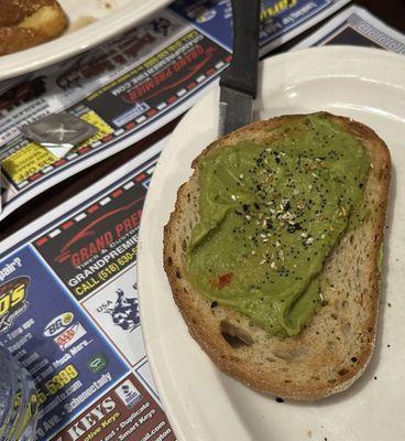 the avocado toast is not good; it's not even ok.