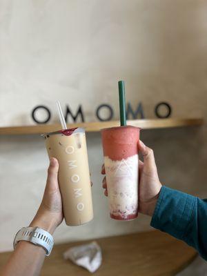 Ceylon Milk Tea & Strawberry Fruit Tornado