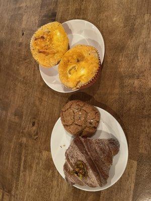 Bfast brioche and pistachio croissant and chocolate chip cookie