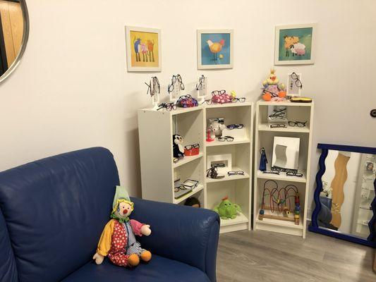 KIDS CORNER