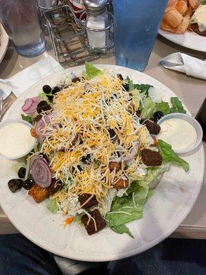 41 sports pub in Lansingburg, NY, this is called Bill's salad.