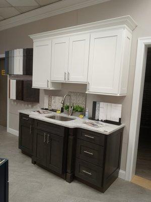 Forevermark Cabinetry
 Wolf Classic Cabinetry