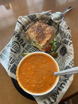 Tomato soup and veggie sandwich