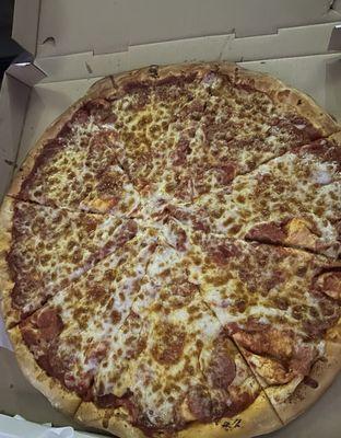 18" Pepperoni with extra cheese