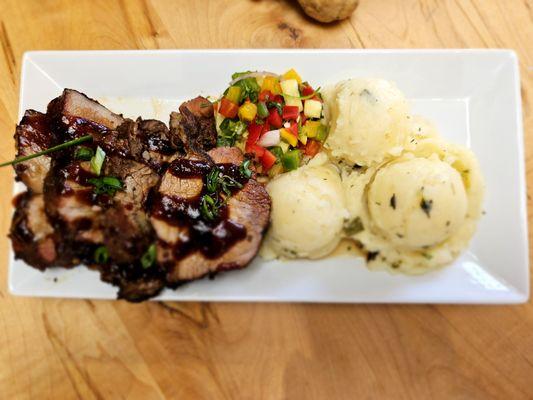 Boston Jerk Pork with Gatlic Mash Potatoes