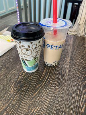 Ginger honey hot tea and peach milk tea with cute mini bobas