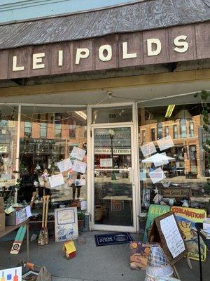 Leipolds Gifts And Antiques