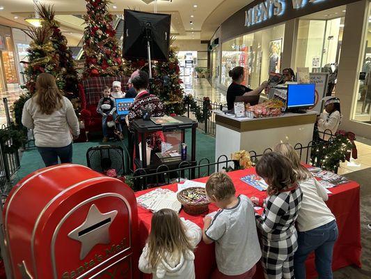 A quick peek just outside of the store to see Mr Claus!