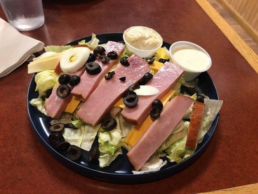 Chef salad with homemade ranch and bleu cheese dressing.