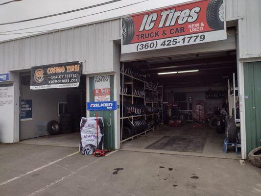 IC TIRES              NEW AND USED TIRES