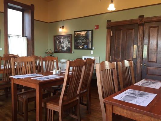 Dining and breakfast area.