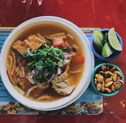 Encebollado (Ceviche de pescado)