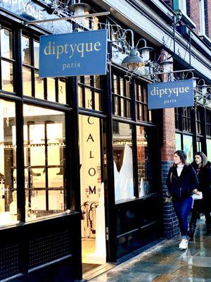 December 2018:  Spitalfields' Diptyque Shop, London UK.