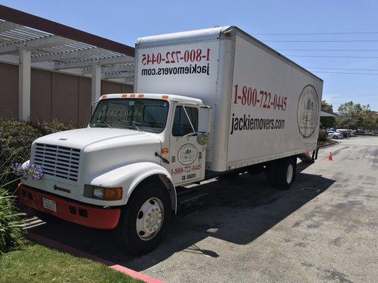 Huge truck for moving the items