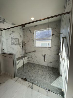 1/2" Custom shower doors!