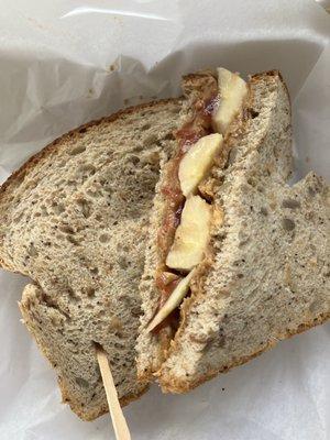 Crunchy Peanut Butter Sandwich with banana slices