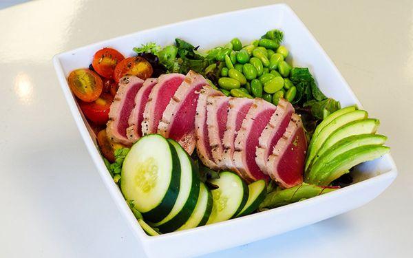 Seared tuna bowl