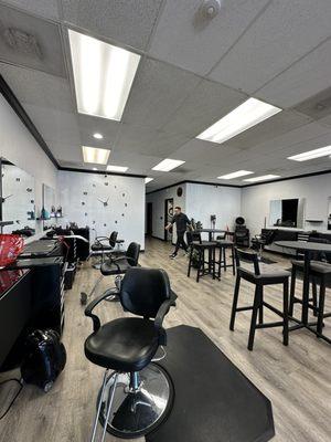 Nice and cleaned salon.