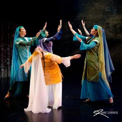 Al-Bahira performing Persian classical dance.