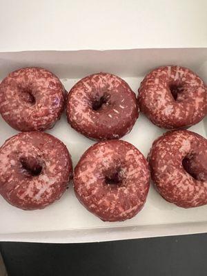 Red velvet cake donuts