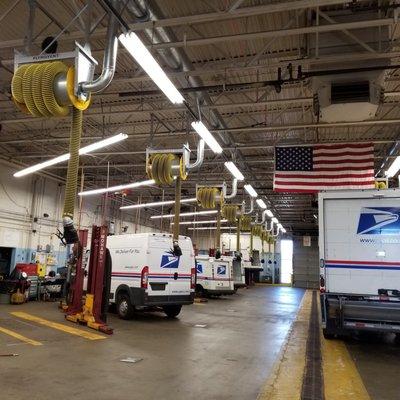 Vehicle maintenance facility