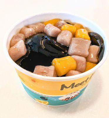 Icy Grass Jelly Signature