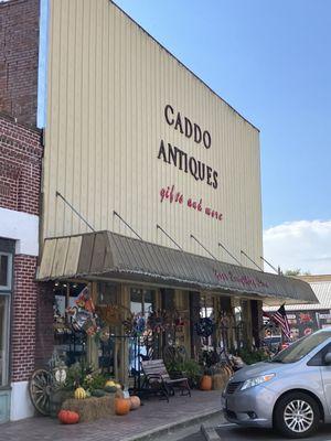 Caddo Antiques Gifts and More