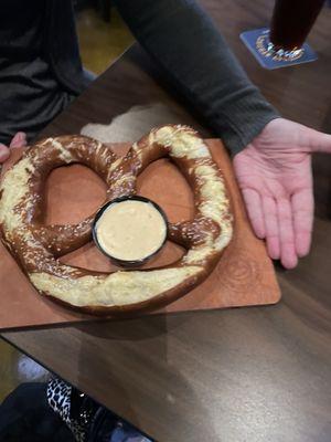 Jumbo Pretzel & Beer Cheese