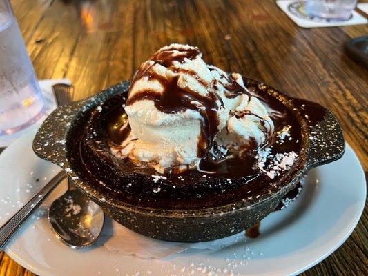 Brownie with ice cream