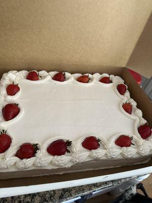 Strawberry chantilly cake!!!!