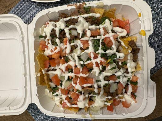 Nachos with asada