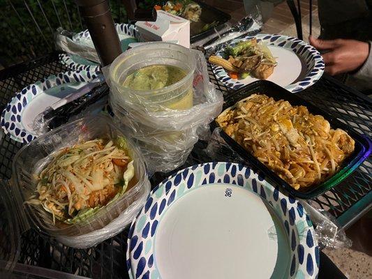 Papaya salad, green curry with beef, pad Thai with shrimp, brown rice