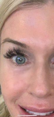 1 Week Party lashes which lasted way longer than 1 week!