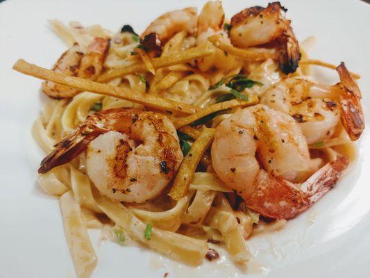 Fettuccine Pasta with Shrimp