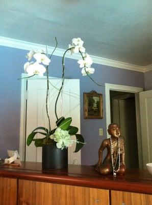 What a perfect orchid for my Buddha