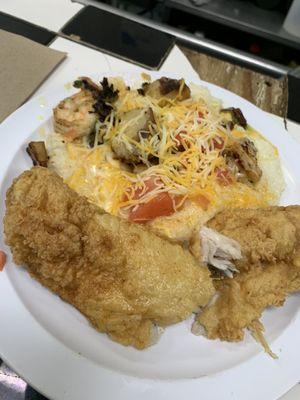 Dirty Grits with added fried fish