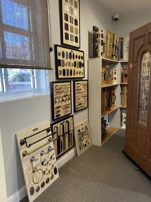 Hardware displays